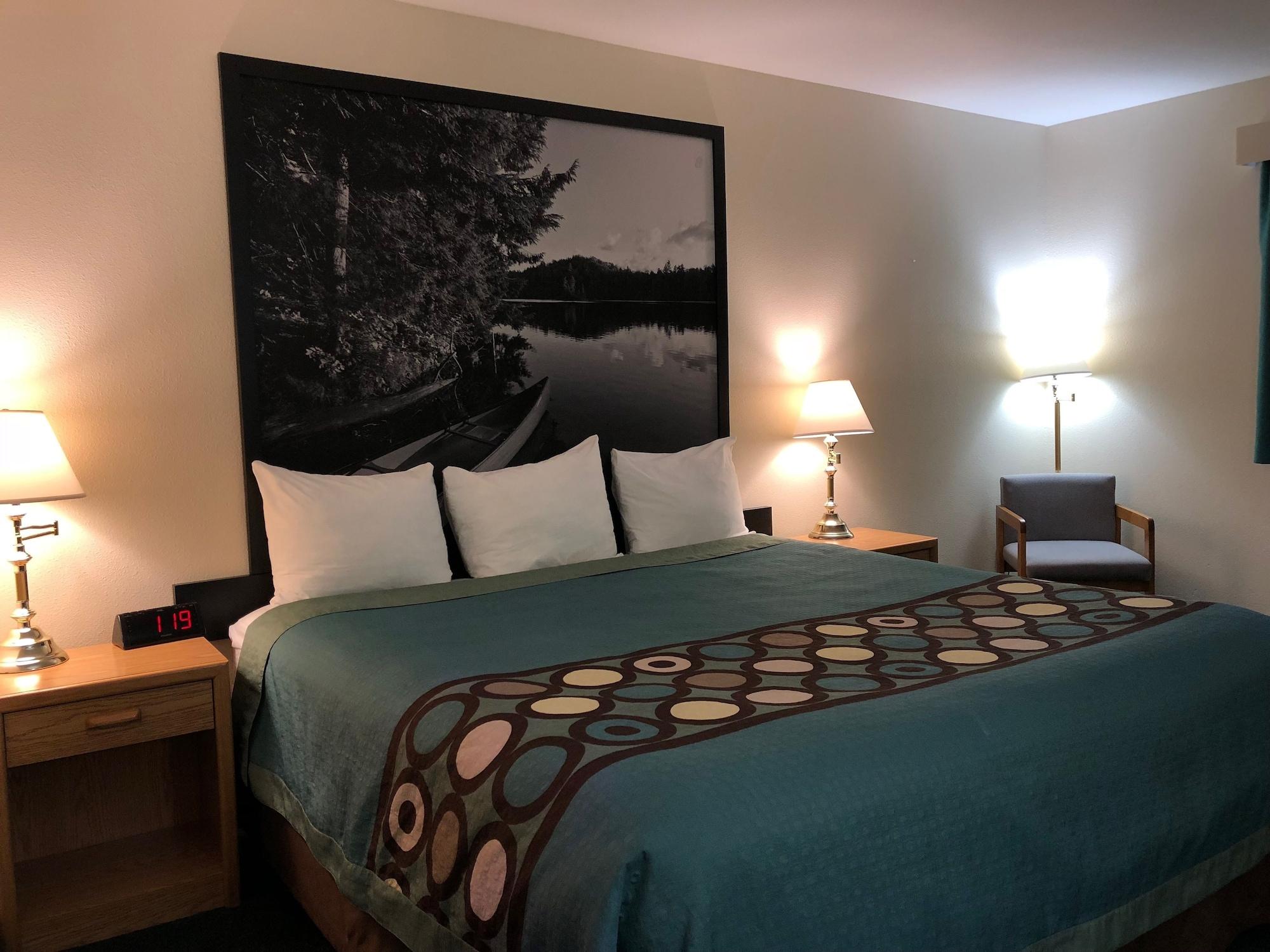 Super 8 By Wyndham Moose Jaw Sk Hotell Exteriör bild
